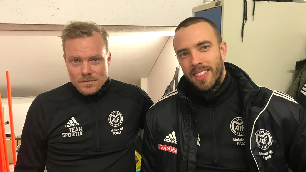 Motala AIF:s tränarduo Martin Axén och Alexander Magnusson-Glaad ger laget ledigt hela nästa vecka. I väntan på seriestart som blir allt senare.