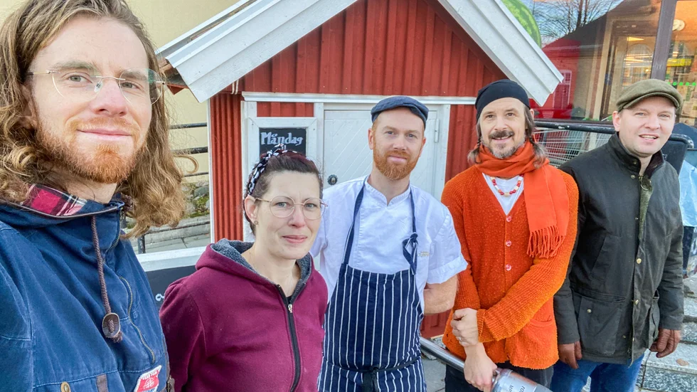 Ole Utne tillsammans med Jeanette Sahlin, Gnesta hantverksbageri, Måns Lundqvist, Södertuna slott, Daniel Israelsson, Vår lokal och Tomas Österman, Gnesta strand.