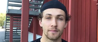 Skellefteås nyförvärv Arvid Lundberg efter matchen i Piteå