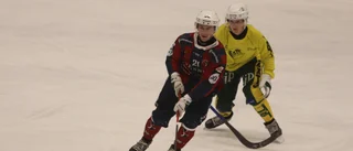 KVBS räckte inte till i finalspelet – tränaren upprörd: "Spelar stundtals pojklagsbandy"