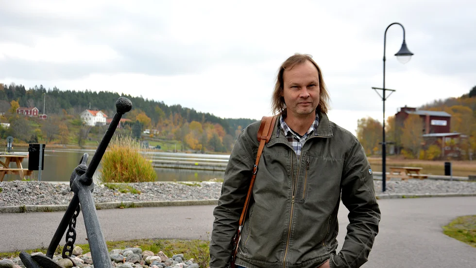 Jonas Andersson, gruppledare i Vänsterpartiet i Valdemarsvik. I V:s budgetförslag ingår mer pengar till skola och omsorg och högre investeringar. Man aviserar också en skattehöjning från 2023.