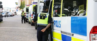 Därför bör poliser få högre lön i impopulära områden