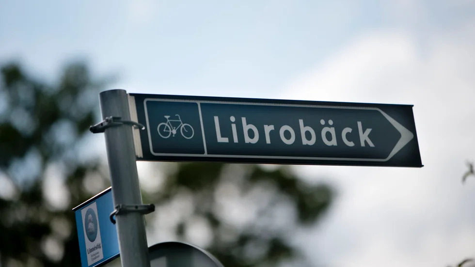 Exploatera inte jordbruksmark i Västra Librobäck,   skriver Sten Åke Bylund, Per Hedfors och PO Sporrong.
