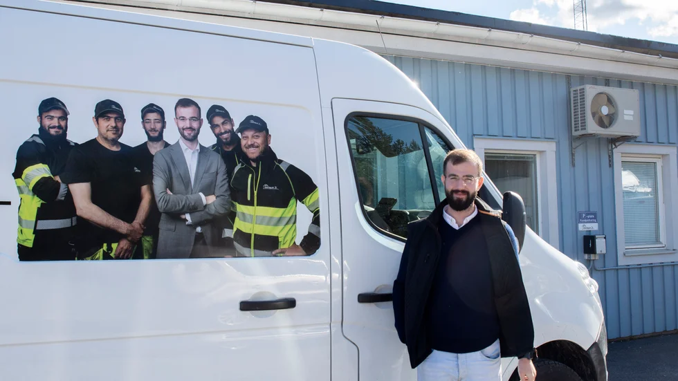 Frank Dallal Hedström har startat Dallal Bygg, och nu väntar ett nytt bolag med sikte på biltvätt, däck och däckhotell.