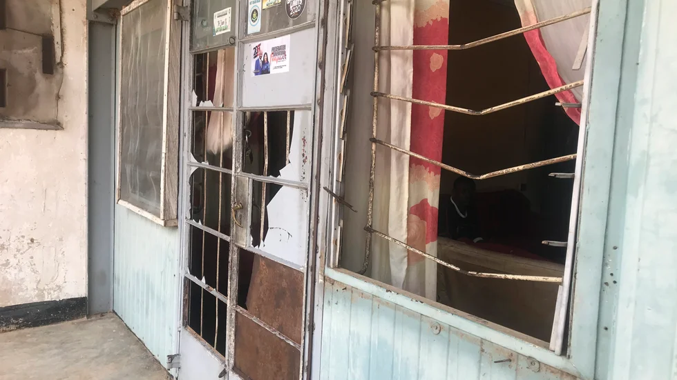 Kidnappningar är vanliga i Nigeria. På bilden en skola i Zaria som utsattes för attentat den 11 juni. Arkivbild.