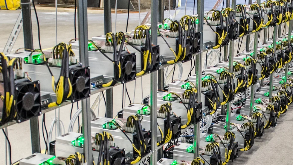 Datorer som används för utvinning av bitcoin. Arkivbild.