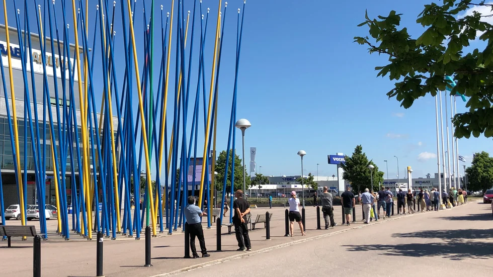 Statistik från Läkemedelsverket visar att av 12,5 miljoner vaccindoser givna mot covid-19 i Sverige har ungefär 75 000 fall av misstänkta biverkningar rapporterats, skriver Britt Åkerlind, smittskyddsläkare, Region Östergötland.