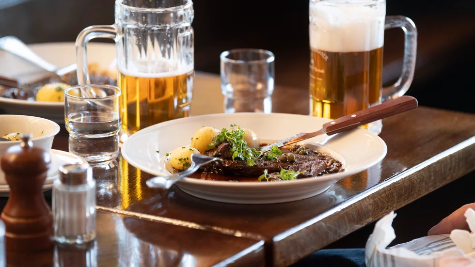 Attityderna kring att dricka alkohol till vardags har blivit mer tillåtande bland svenskar jämfört med exempelvis för 10 år sedan.