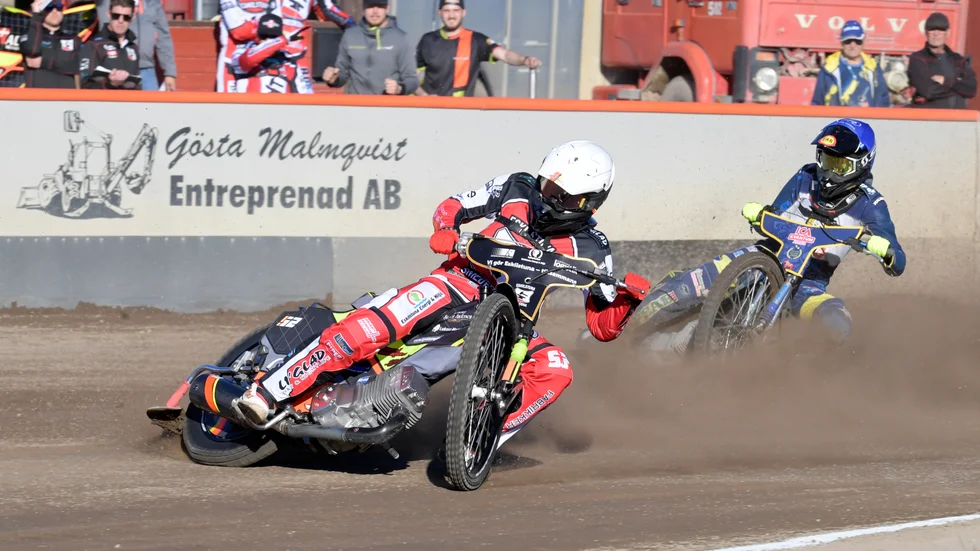 Vid seger mot Piraterna står Smederna på full pott efter tre matcher.