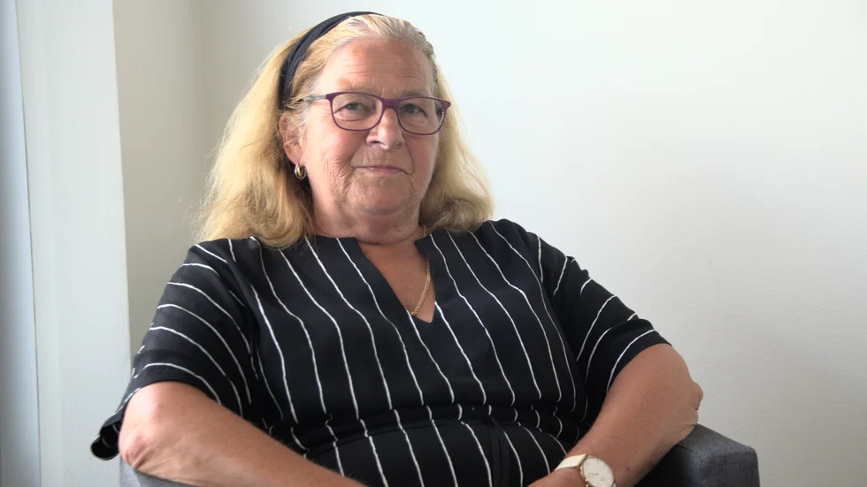 "Vad sociala utskottet gör är att de drar undan mattan för de som redan är utsatta", säger Eva Alriksson om beslutet att plocka bort henne som ombud.