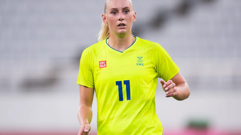Stina Blackstenius var tongivande i Sveriges premiärseger mot USA i OS-fotbollen.
