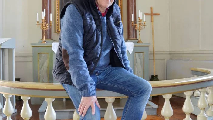 hänförd. Peter Gardos är imponerad av Seskarö kyrka.