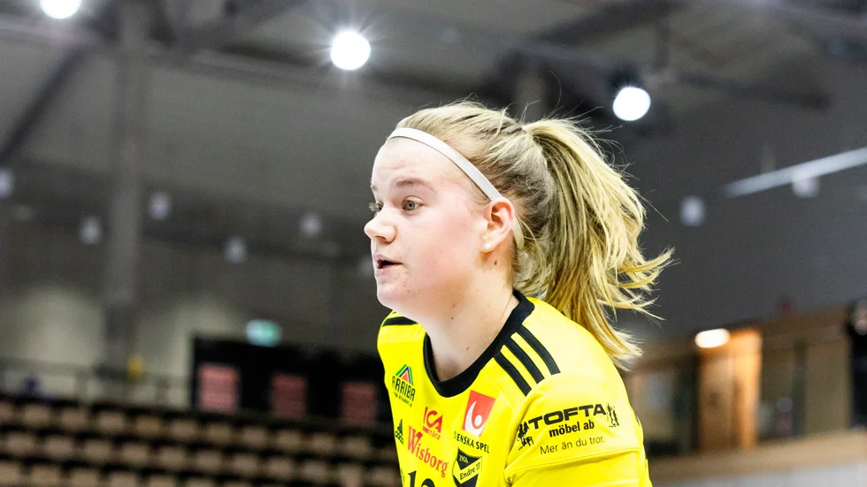 Ellen Bäckstedt ska enligt uppgifter till Ölandsposten ha bestämt sig för att lämna Endre IF efter säsongen.