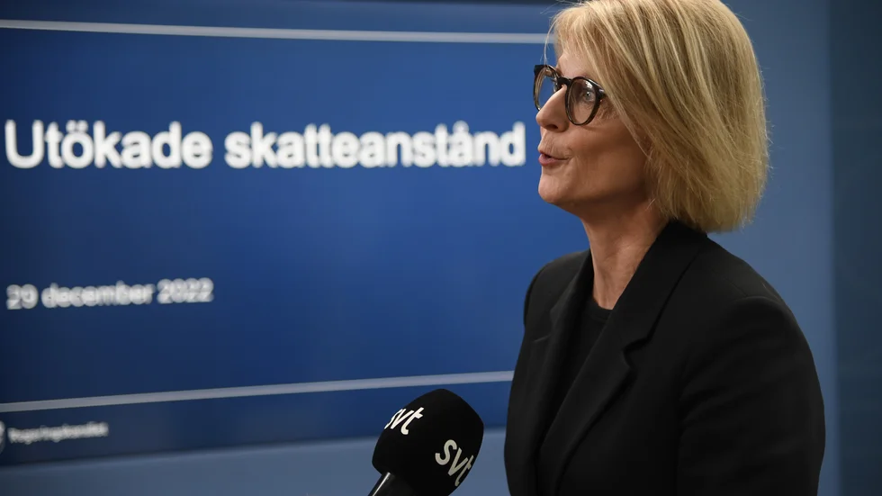 För lite. Uppskjutna skatteinbetalningar var allt som företagen fick av den "snåla" finansministern Elisabeth Svantesson (M) dagarna före nyår.
