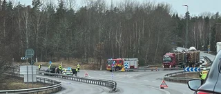 Köer efter olycka i korsning på E22