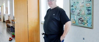 Arbetar 15 timmar per dygn