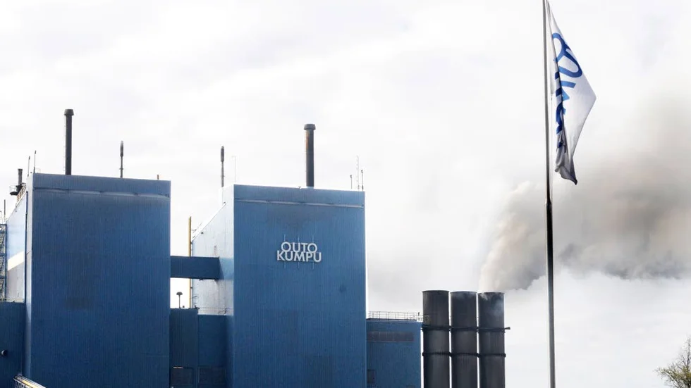 KLARTECKEN. Outokumpu får klartecken för ökade utsläpp.