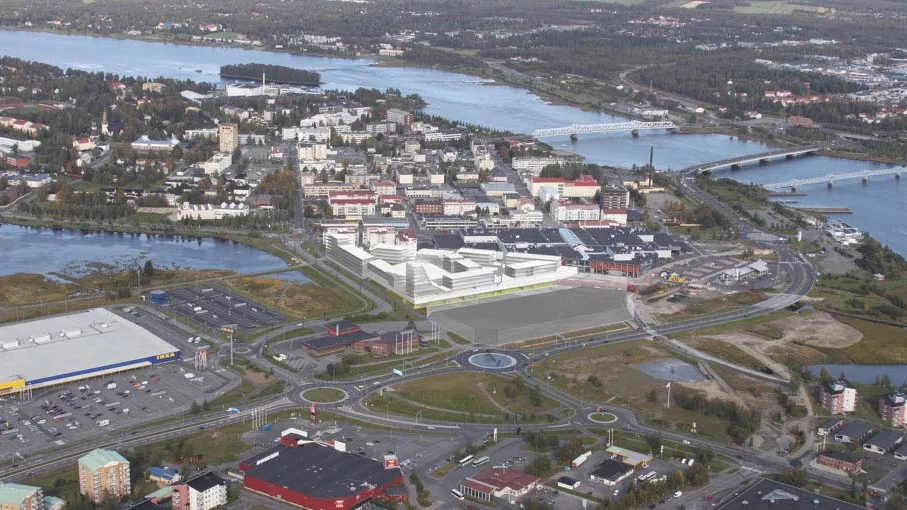 PÅ GRÄNSEN. På gränsen mellan Haparanda och Torneå ska Barents Center byggas.?Foto: Magnus Pehrsson