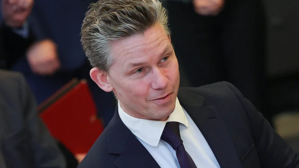 Försvarsminister Pål Jonson (M) inne på Natomötet i Bryssel på onsdagen.