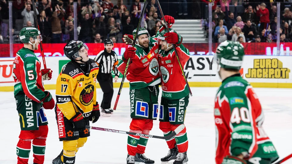 Luleå Hockey tappade ledning till förlust mot antagonisten Frölunda under lördagseftermiddagen.