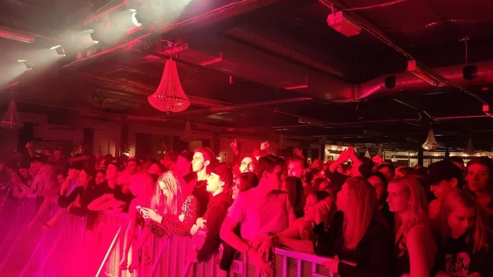 Förra gången Elov & Beny gästade Pumpen i Södra Vi var det fullsatt. "Vi hoppas behöva sätta lapp på dörren även den här gången", säger Lena Josefsson.