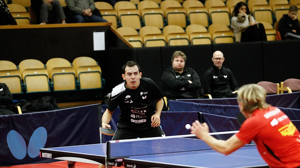 Sin vana trogen var Marc Duran kvällens bästa spelare när Väster tog emot Munkedals BTK på hemmaplan i Sporthallen.