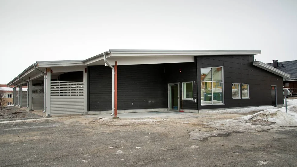 Invigt. Ett nytt LSS-boende invigdes i Tuolluvaara på måndagen. Boendet har sex lägenheter.