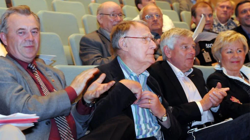 Nu drar årets Barents reunion i gång, ett arrangemang som grundades av Ikeas Ingvar Kamprad med målet att ena folken i Barents området. Förra året deltog grundaren själv, så även riksdagsman Sven-Erik Bucht, till vänster. (Arkiv)