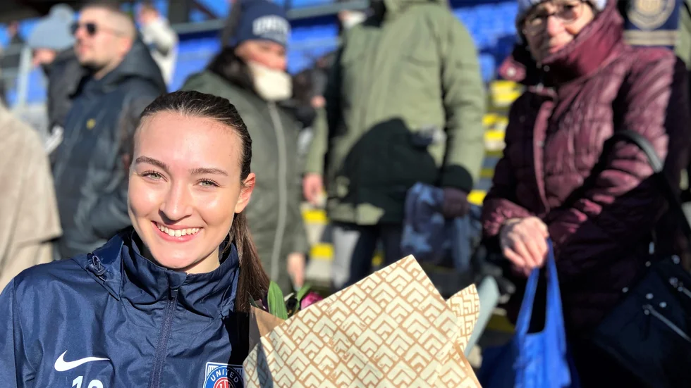 Lucia Duras lyste som en stjärna i Uniteds Elitettanpremiär hemma mot Mallbacken.