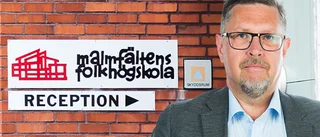 Folkbildningen attackeras     
