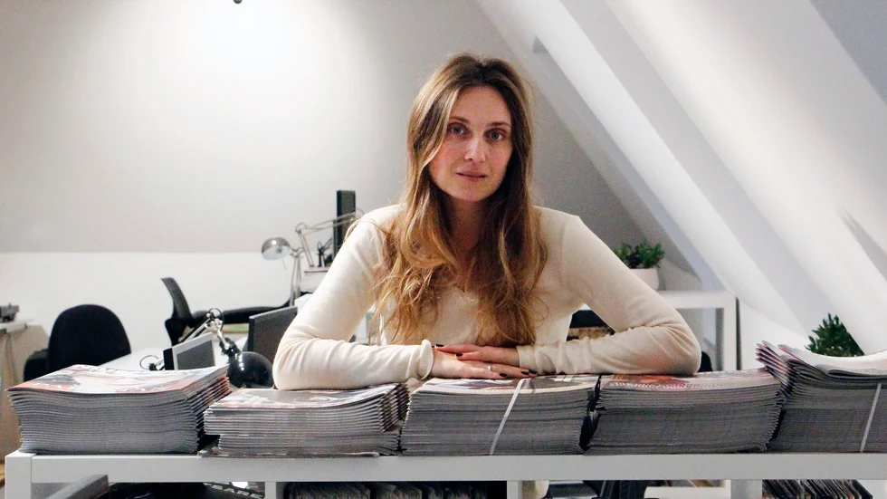 Indieartisten och journalisten Linn Koch-Emmery, 30, blir ny krönikör i NT och Corren. "Det bästa av två världar", säger hon.