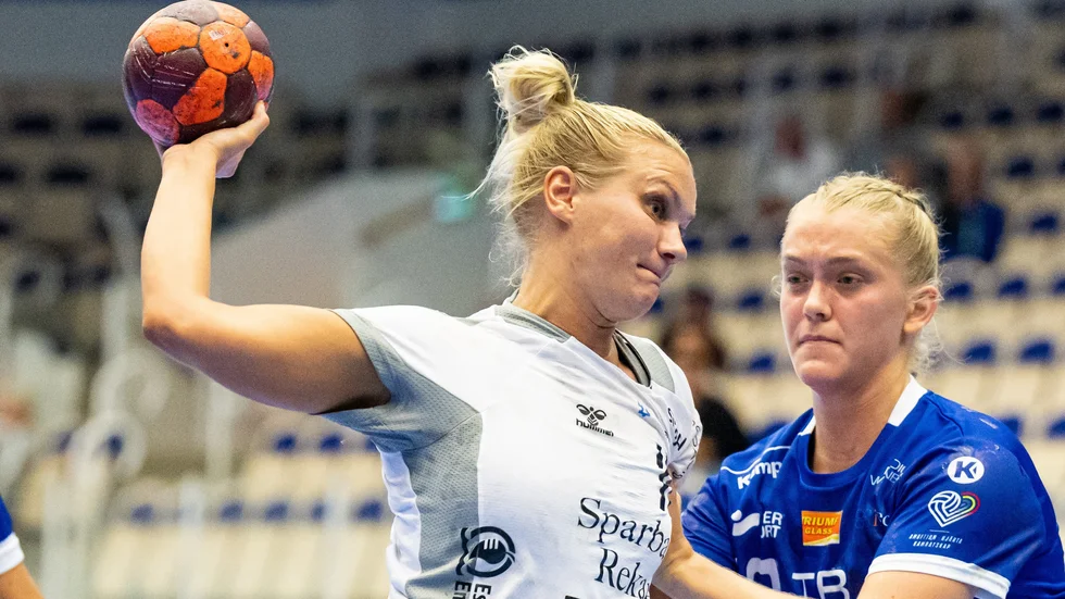 Guifs Jessica Rydberg åkte i söndags på sin fjärde huvudskada den här säsongen och kan nu tvingas vila från handbollen en längre period.