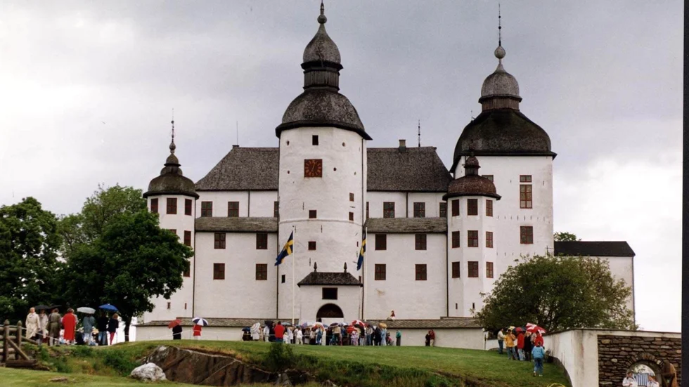 Här på Läckö slott begås det tredje mordet i Erika Rockborns nya pusseldeckare "Slottsmorden." En bok som varmt rekommenderas för läsning i Folkbladets anmälan. 