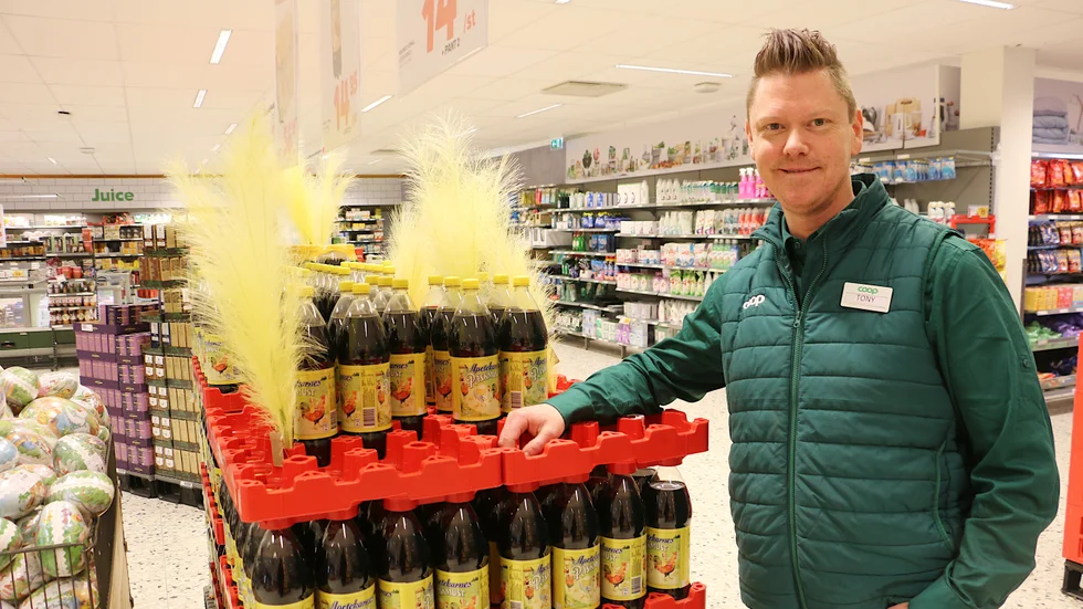 Tony Allander från Vimmerby är ny chef på Coop i Hultsfred. Han har precis kommit igång och målet är att öka omsättningen kraftigt. Bland annat genom att satsa på grillen.,