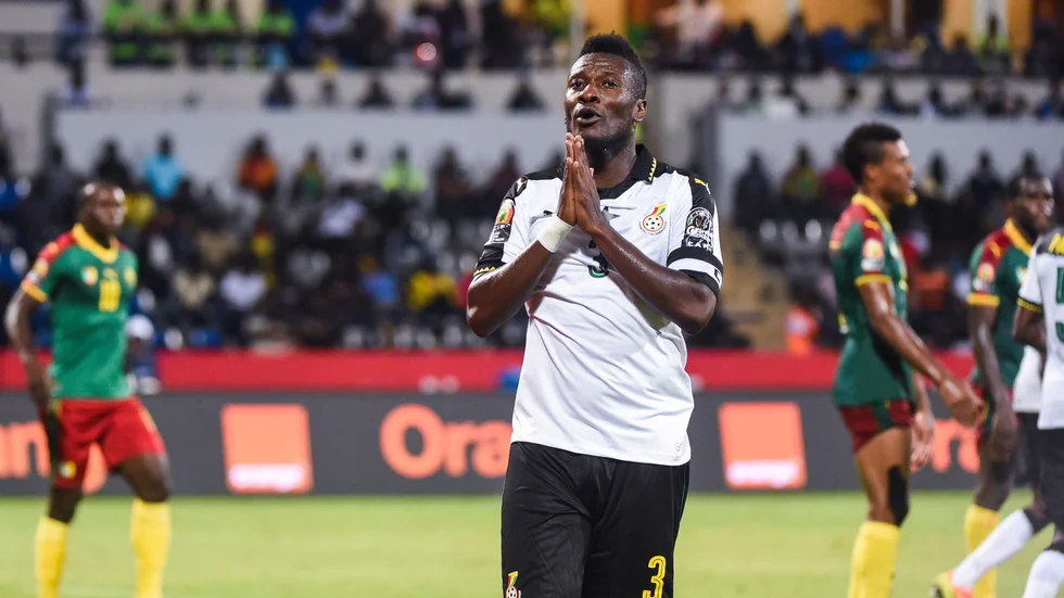 Asamoah Gyan avslutar sin karriär. 