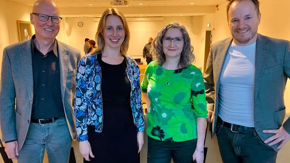Christer Johansson, Tove Fraurud, Ilona Szatmari Waldau och 
Tobias Smedberg, Vänsterpartiet. 