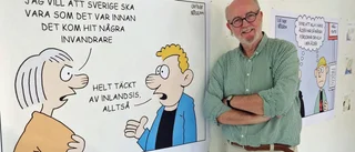 Sätter upp satirteckningar på Stadsbiblioteket: "Jag tycker det man ska tycka"