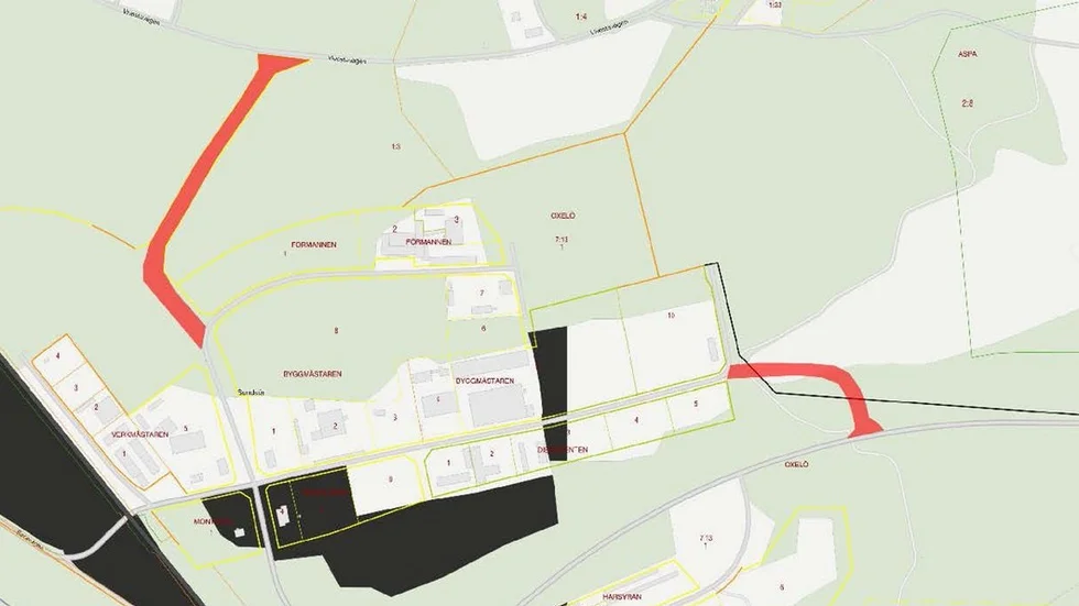 Det röda stråket i övre vänstra hörnet visar den planerade vägen mellan Sundsör och Vivestavägen. I det nedre högra hörnet av kartan syns sträckningen för den väg som ska byggas till SSAB:s truckstop och som mest är till för att de lastbilar och långtradare som har ärende dit.
