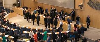 Efter mycket dramatik: Lotta Johnsson Fornarve andre vice talman