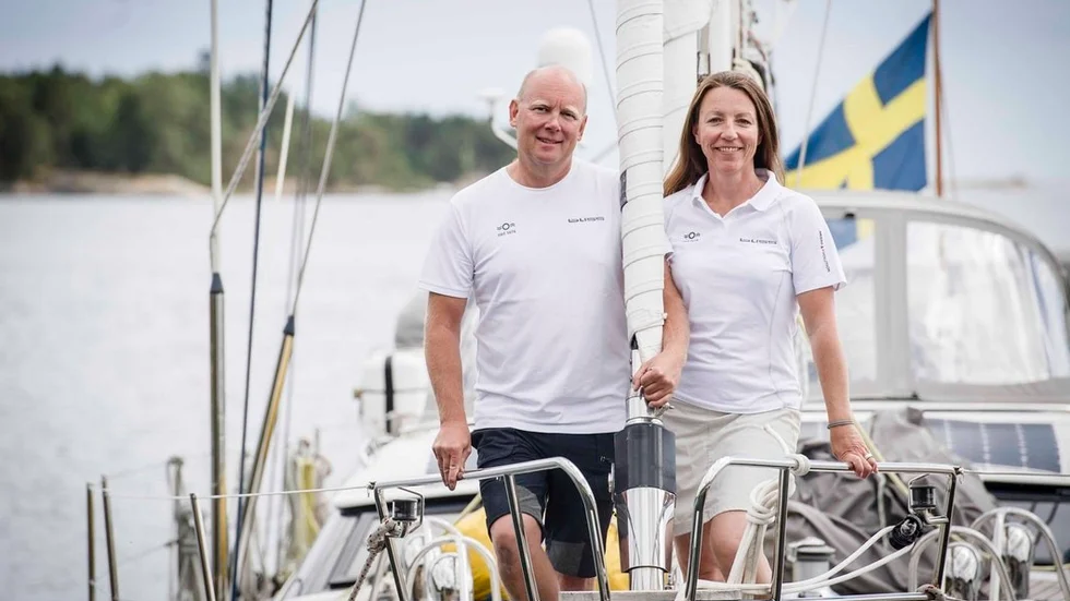 I fyra år har de planerat. Nu är de på väg ut i världen på sin båt Bliss. Sörmlänningarna Joakim och Cecilia Furusten räknar med att vara ute i tre år.