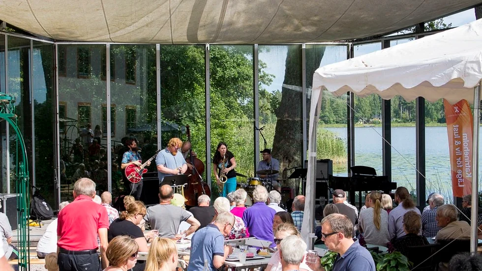 Elin Larsson Group spelade experimentell jazz under förmiddagen.