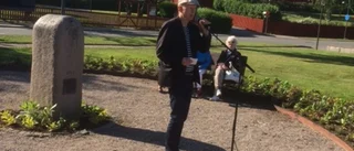 Poet på plats för att recitera Bo Setterlind