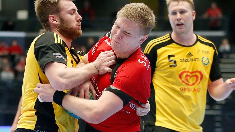 Mittsexan Markus Sjöbrink är tillbaka i Guifs lag efter avstängningen senast mot Aranäs.