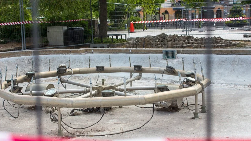 Fontänen på Stortorget har varit trasig länge. Men snart ska den fungera igen.