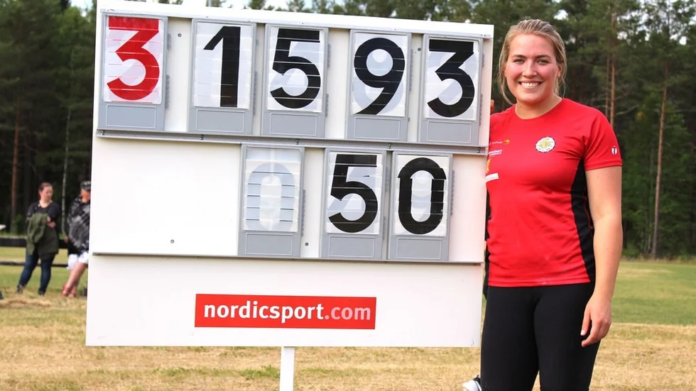 KSK:s Sara Lennman satte personligt rekord i kula och kom fyra i Bottnarydskastet, 15.93