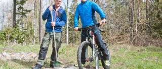 Familjedag med stigcyklister i Vitalisskogen