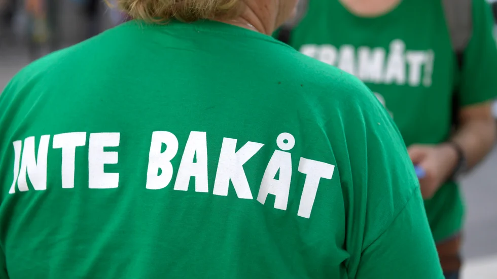 Texten på Centerpartiets valtröjor. Det blev inte riktigt som man tänkt sig. 