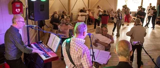Sommardansen i Bettna lockar långväga gäster