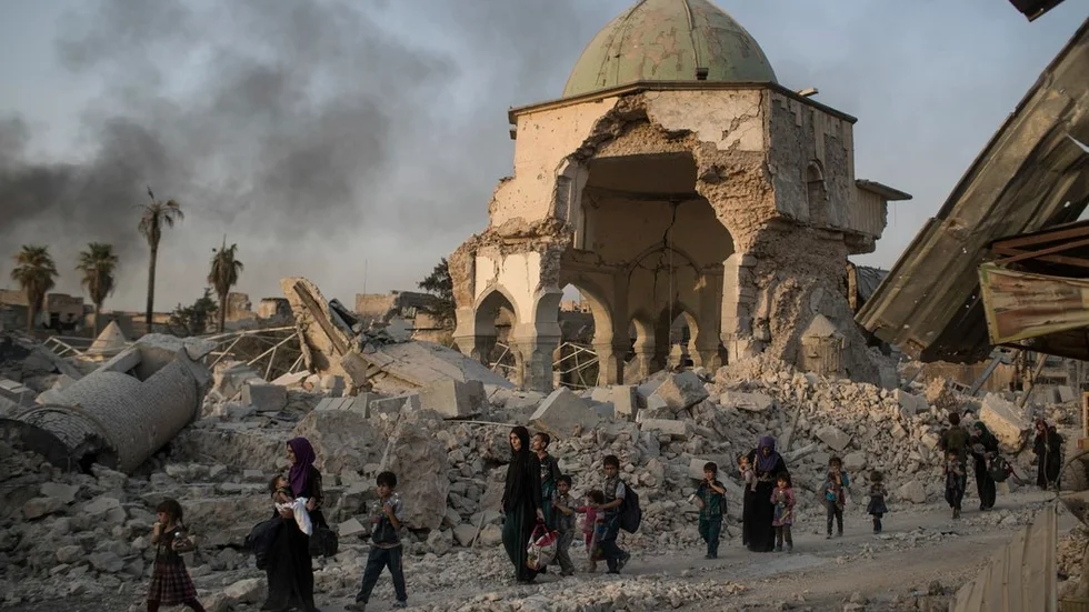 Elisabet Monteen skriver om en flykting som flyr från sitt land och hamnar i ett fredligt land där han inte är välkommen. Bilden är från Mosul i Irak som många flytt ifrån. Foto: Felipe Dana/AP