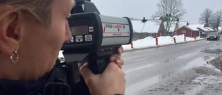 Tjuvar och fyllerist stoppade fartkontrollen